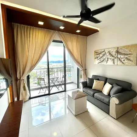 Teega Suites Puteri Harbour Iskandar Puteri #Poolview Seaview Nusajaya  Exterior photo